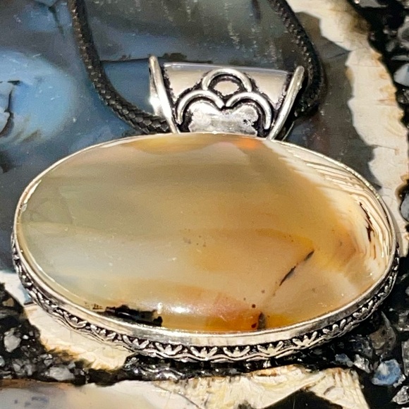 Montana Fire Agate Pendant 1 1/2”x 1 1/2” - Picture 9 of 17